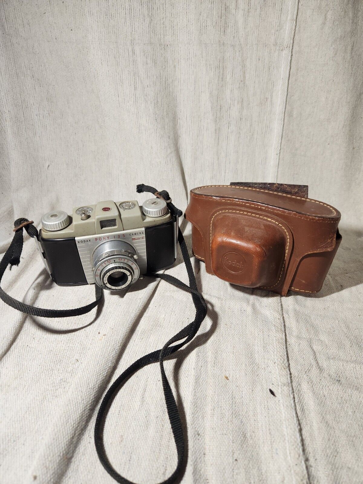 Vintage Kodak Pony 135 Camera With Brown Leather Carry Case